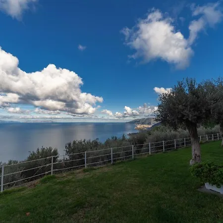 Infinito Villa